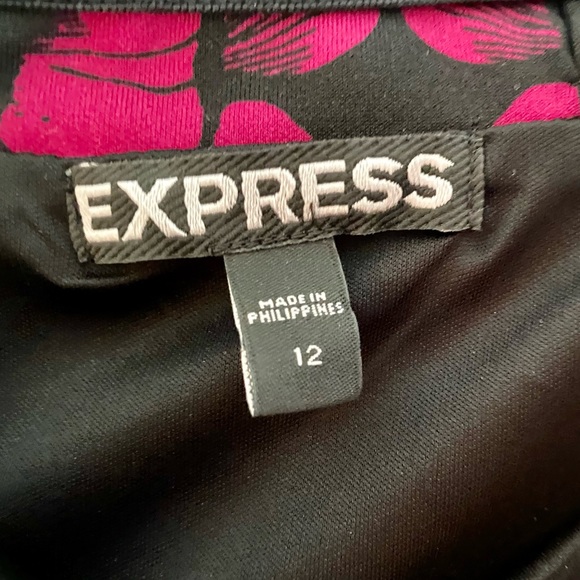 Size 12 Express bandeau dress, stretchy and zippered back for structure - Picture 3 of 6